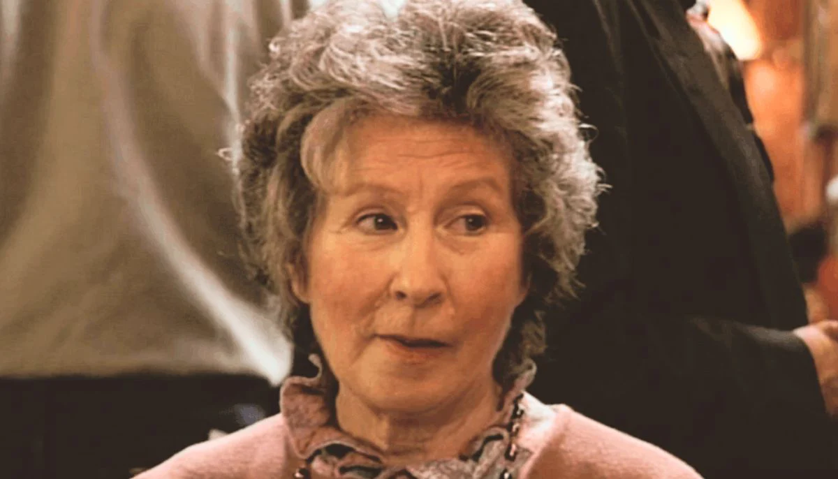 Elizabeth Kelly, EastEnders Icon, Dies Aged 104